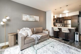 Modern 1 BR in the Heart of Hollywood - 6