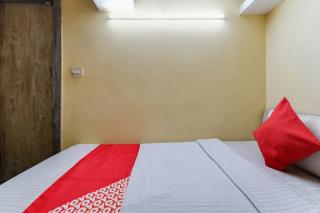 Hotel O A One Guest House New Market - 7