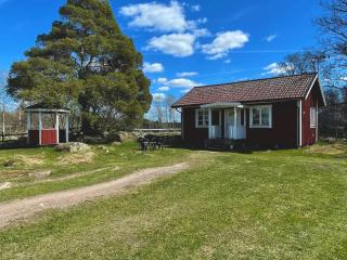 4 person holiday home in Mörlunda - 7