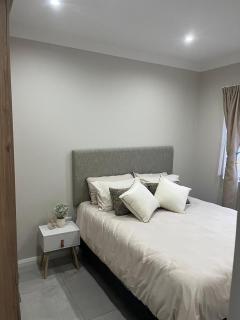 Shalom Guesthouse - 7
