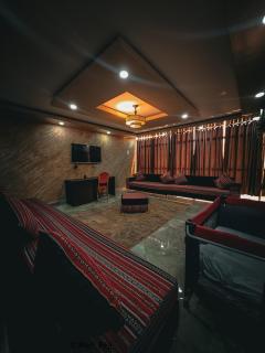 hotel barbari - 2