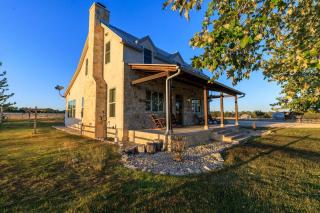 The Ranch House TimberRose Ranch 3BR FBG hot tub - 4