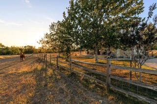 The Ranch House TimberRose Ranch 3BR FBG hot tub - 3