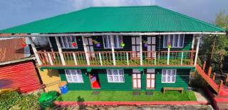 Green Valley Homestay by Northfreak - 4
