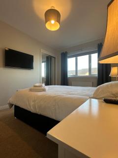 2 Bed Flat - 5