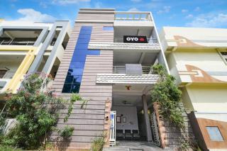 Hotel O De Alphabet Home Stays@NTPC - 9