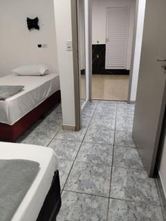 Casa 1 Quartos com Ar condicionado Perto de Mercados e Vias - 2