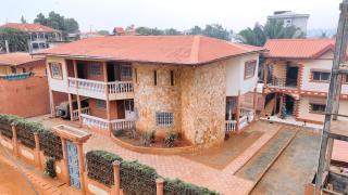 Grande Villa 300m2 Chaleureuse - 6