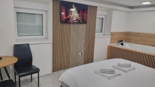 Edy Deluxe Room - Jacuzzy & Sauna - 5