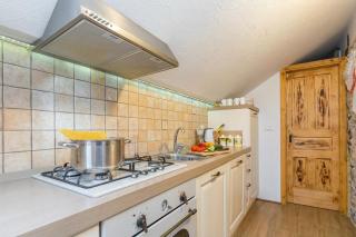 Homestead Bahor With Whirlpool - Happy Rentals - 4