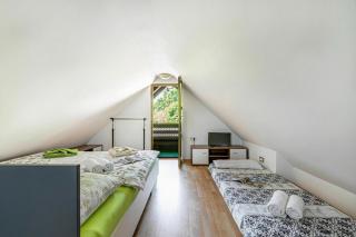 Ladybug House With Whirlpool - Happy Rentals - 6