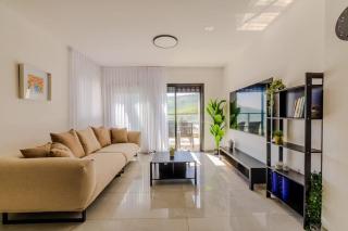 Pearl of Tiberias BY MadrigalRentals - 4
