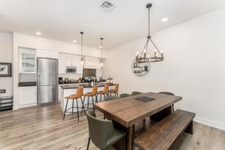 Spectacular Penthouse With Amazing Views, Indoor Pool and Hot tub - 9