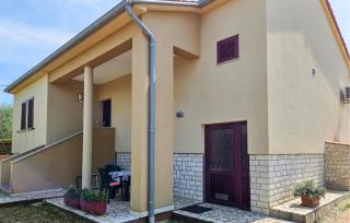 Stunning Home In Pavicini - 2