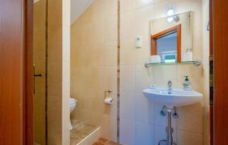Stunning Apartment In Kotor With Wifi - 5