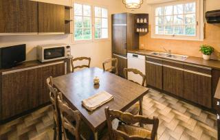 3 Bedroom Cozy Home In Melgven - 6