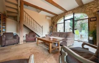 Stunning Home In Montaren St Mediers - 8