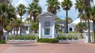 8242 Breakers Blvd, home - 9