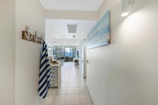 Dwell @ 22, Oceanfront Apartment - 2