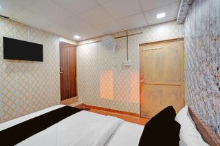 Hotel O Anshu Guest house - 8