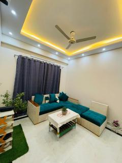 Ghure Jan - 4