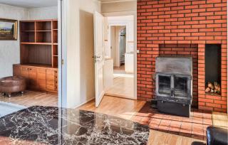 Awesome Home In Hamburgsund With Wifi - 7