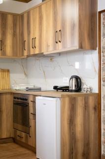 Cozy Lair Apartments - 5