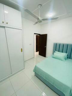 Luxury Stay in Gampaha - 4
