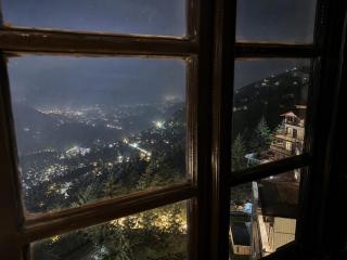 KSP Royal Valley View Hotel at Mall Road with Parking, Mussoorie - 8