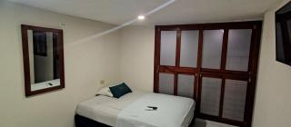 Habitación privada con baño - Hotel Bacano - Centro Historico - 5