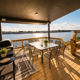 Views, Views, Views! Welcome to Cliffside Escape - 0