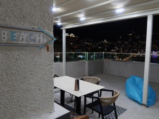 Panoramic Sea View Penthouse - Huge Private Terrace Portside - 1