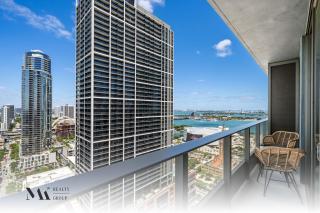 Nearby World Center and Bayfront Park - 501 First Residences 1-bedroom - 6