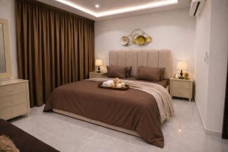 1BHK Apartment Executive Family Stay Gulberg - 9