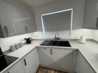 Gutu-Luxe-Stay - 2