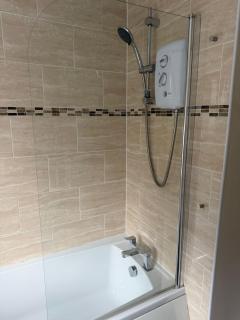 Spacious 1BR Apartment City Centre Long Stay - 6