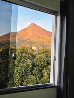 Flat com ar, varanda e linda vista para o Ibituruna - Pico do Ibituruna - 201 - 7