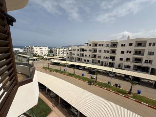 Cozy Flat Sea & Hills View - 1