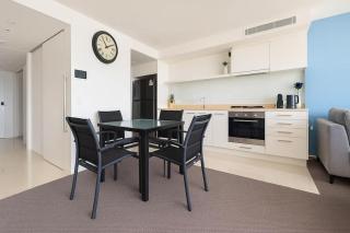 Level 34 Q Ocean View Stay - 5