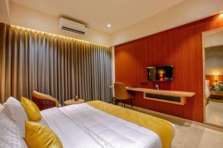 Hotel Cheston Villa At Delhi Airport - 7