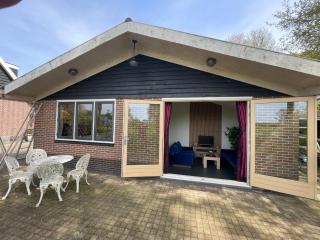 Rustig appartement met vrij uitzicht nabij Hoorn & Enkhuizen - 0