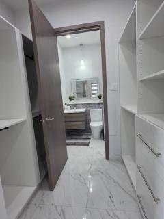 The lenox apartment - 4