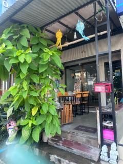 J Cafe & Hostel - 0