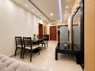 Suite Matrimonial con Piscina Desayuno Ambiente Exclusivo - 0