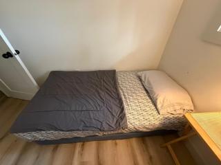 Vancouer Modern Homestay, Downtown 7 Min, Free Parking, Fast Wifi - 3