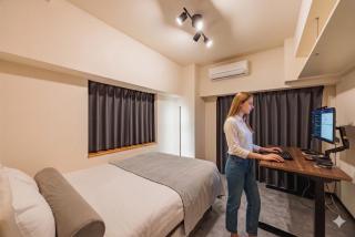 Work Friendly Room 3 min to Station Simmons Bed WiFi and Desk - 0
