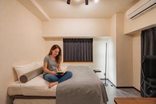 Work Friendly Room 3 min to Station Simmons Bed WiFi and Desk - 8