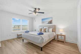 Salty Seahorse New Coastal Townhome in PCB - 6