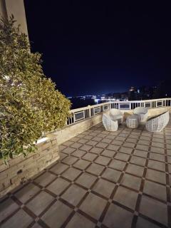 Villas with direct sea views and apartments with partial sea views in Miami, Alexandria, Al Safwa Tower, - 1