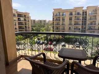Al-Rehab Luxury Apartment 2 bed rooms New Cairo شقه فاخره غرفتين تشطيبات وفرش فندقي مدينه الرحاب القاهره الجديده - 1